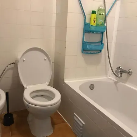 A Lovely 2 Bedroom Near Sintra Lisbon